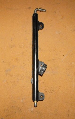 Mercury 135 hp verado fuel rail assembly pn 896503a01 fits 2006-2014+