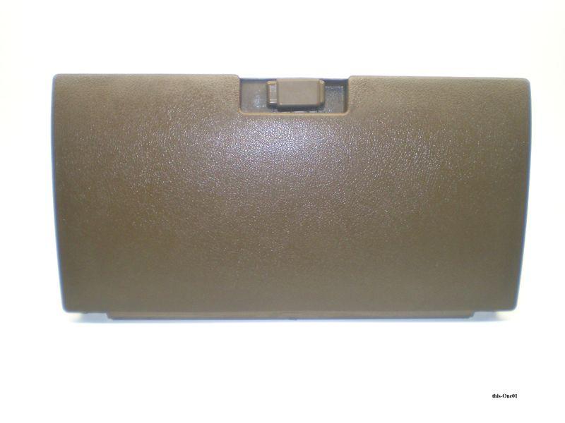 88-91 honda civic crx hatchback glove box oem tan ef