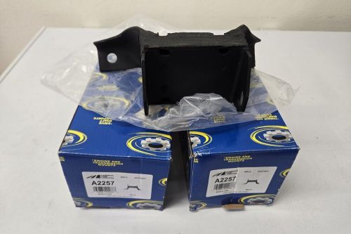 1965-72 mustang 289-302 motor mount set (pr) new