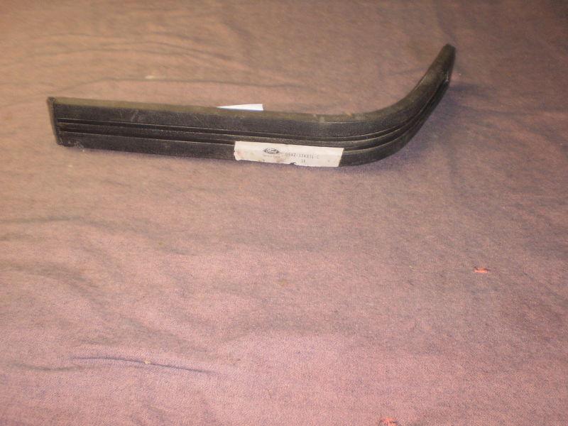 Ford, mercury 79,87 fullsize rear bumper outer pad rh orig. ford nos