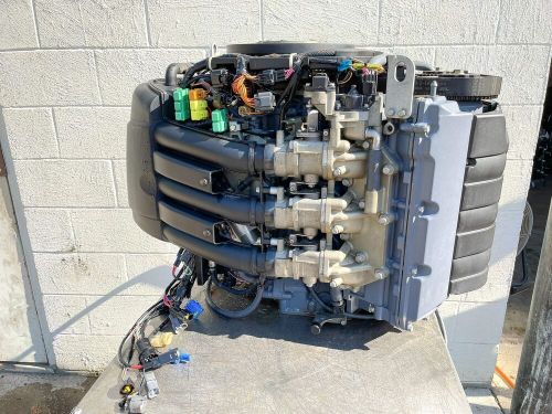 2003 yamaha 225 hp 4 stroke outboard powerhead 69j-w009b-01-1s 952 hours