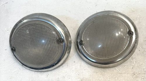 Vintage 1960s volkswagen bus turn signal lights