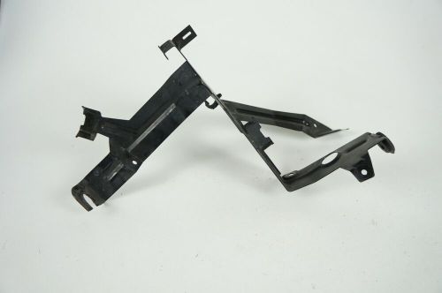 06-2012 mercedes w251 r350 r320 r500 engine coolant tank fuse box bracket mount