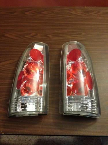 93-99 tahoe yukon suburban escalade dually pickup chrome bezel taillight set