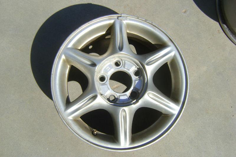 Olds alero aluminum wheel 1998 1999 2000 2001 2002