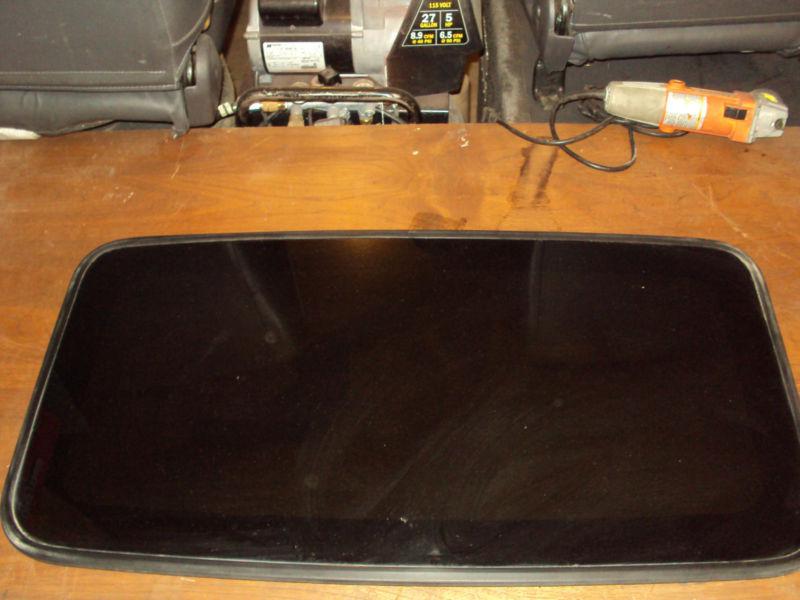 02 03 04 05 06 toyota camry sunroof sun moon roof glass oem