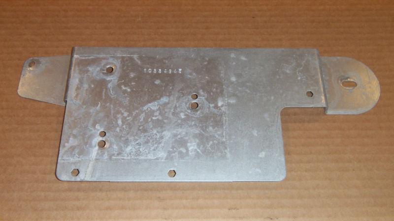 2011 chevrolet impala xm satellite radio module bracket 28261205 oem