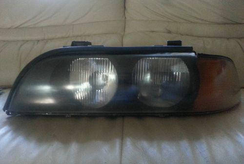 Bmw e39 driver headlight