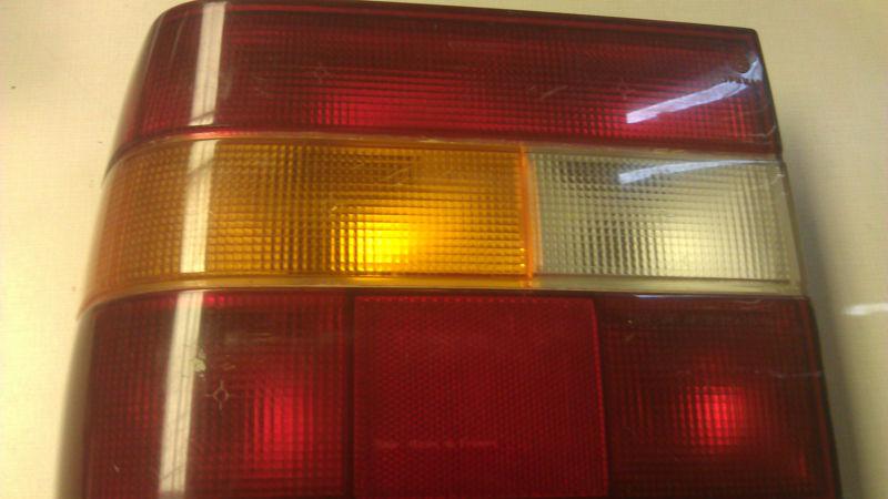 Volvo 850 left hand drivers side tail light + sockets + bulbs 93-94 1993-1994