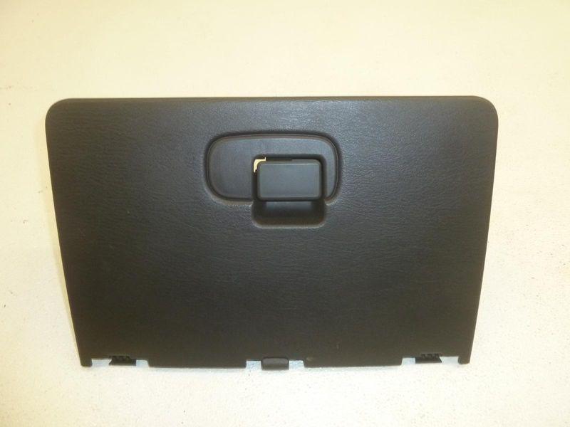 2002 chrysler sebring black glove box door latch assembly hinge oem