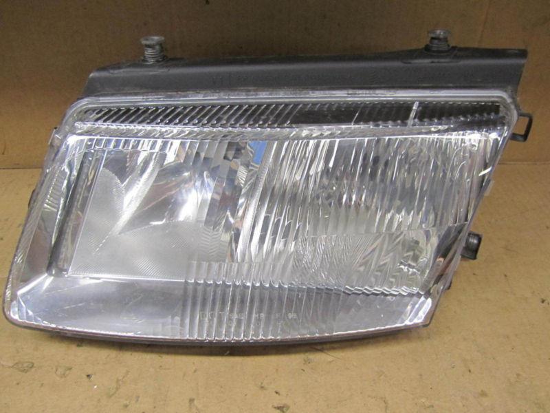 Volkswagen passat 98-00 1998-2000 headlight driver lh left oe bright clear