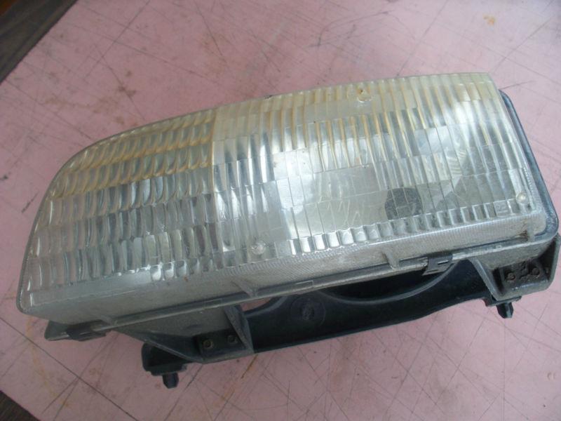 96 97 98 buick skylark driver side headlight 16521587 hbv244 hs *