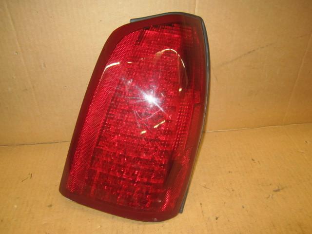 Cadillac deville 00-03 2000-2003 tail light passenger rh right