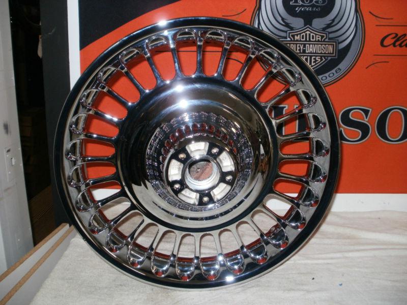 Harley davidson oem chrome 28 spoke 17" front  wheel,  nr