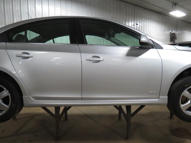 2012 chevy cruze 17279 miles front door right 2531511