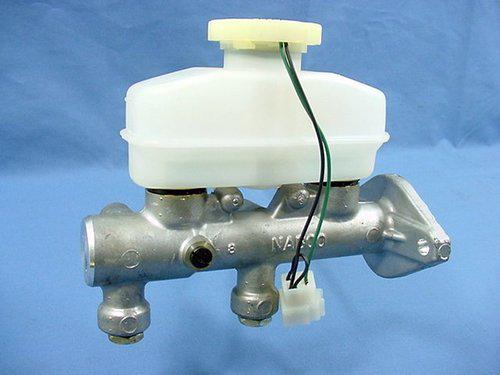 New bendix 11967 brake master cylinder 82 83 84 85 86 87 88 89 brat ea71 turbo