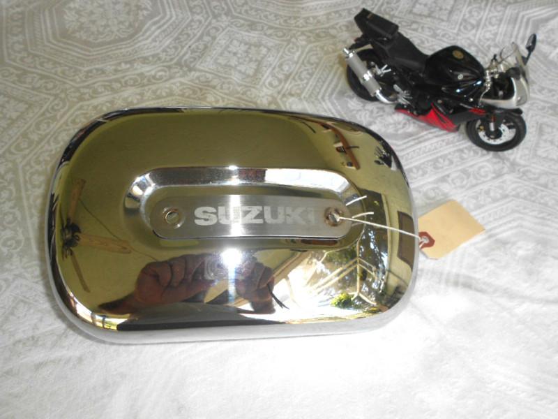  suzuki vz800  marauder right side emissions cover 