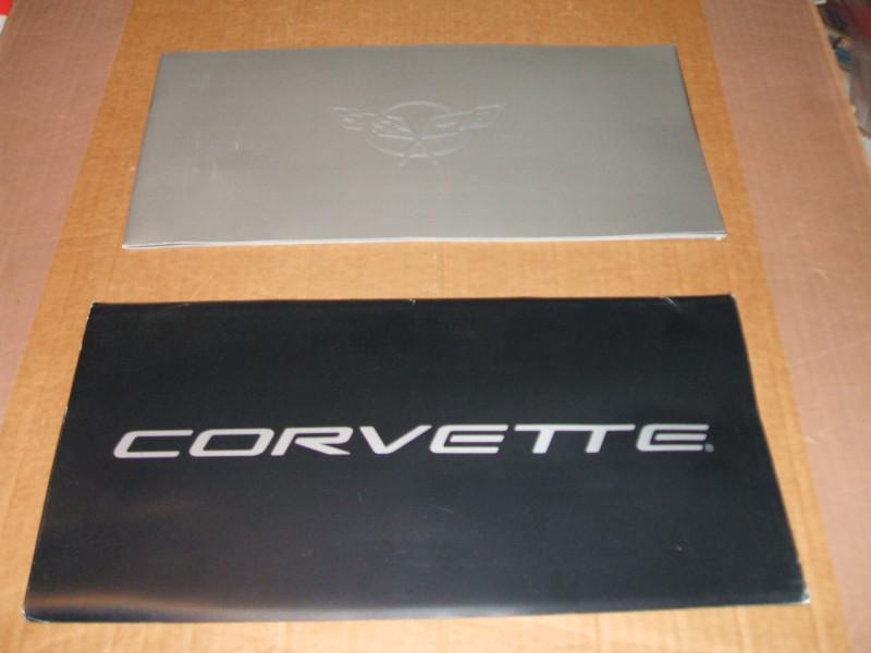 Original premium dealership catalog 2000 chevy corvette c5 all models  00 vette