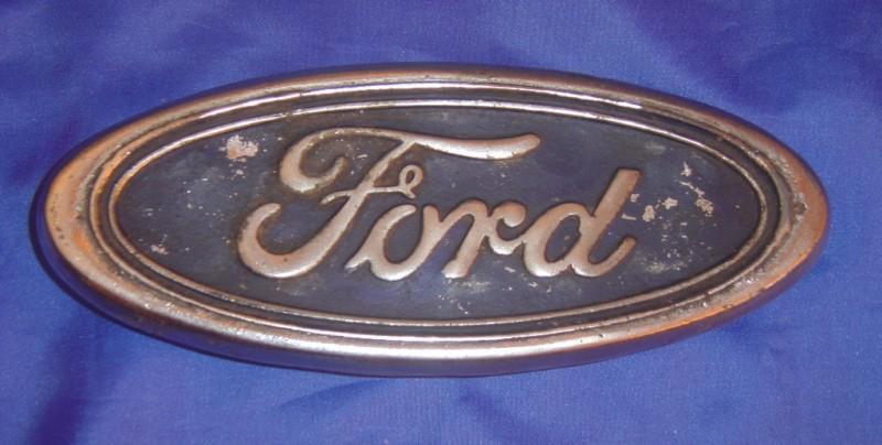 1960's vintage ornament of car ford metal emblem original piece and unique rare