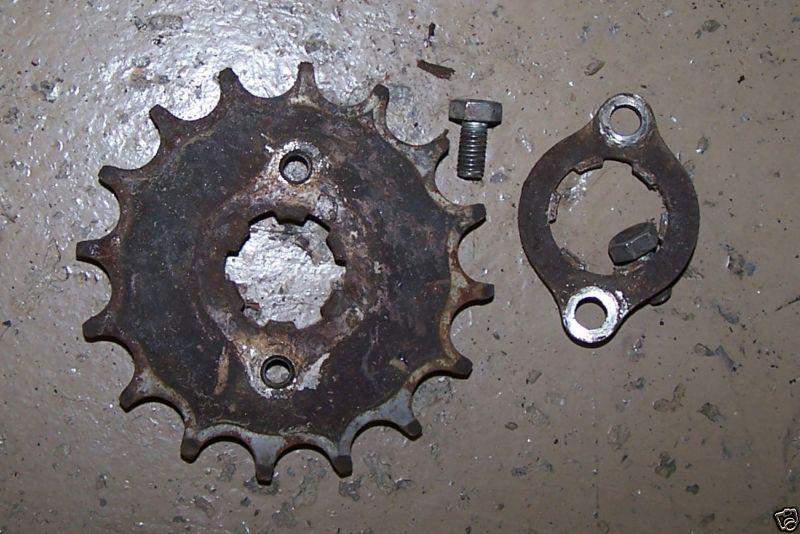 Front sprocket & holder part  taken off cb500-4 honda cb 500 05-1972