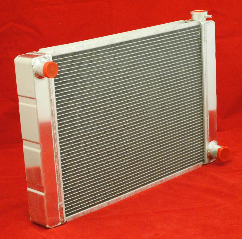 Universal pro cool gm/chevy aluminum radiator 31" x 19"