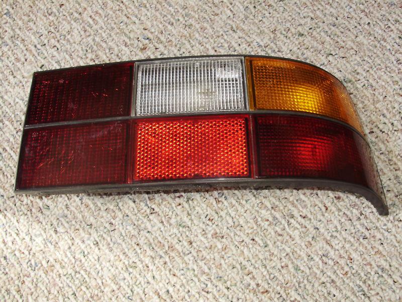 Porsche 944 right rear tail light lens, 1983