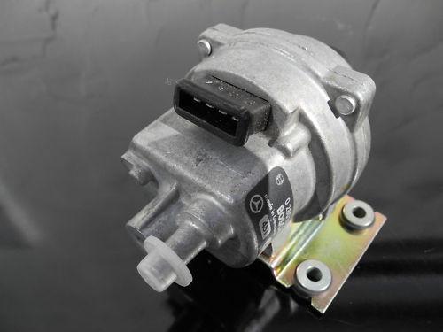 Mercedes / bosch fuel pressure sensor new 003 542 78 17