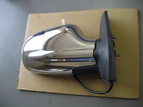 Daihatsu mira 2000 right side mirror assembly [0113500]