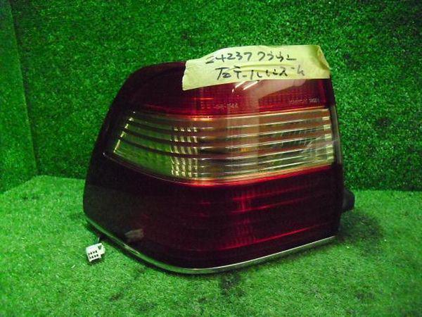 Toyota crown 1995 rear left combination lamp [3715600]