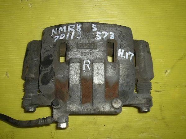 Isuzu elf 2010 f. right caliper [8444330]