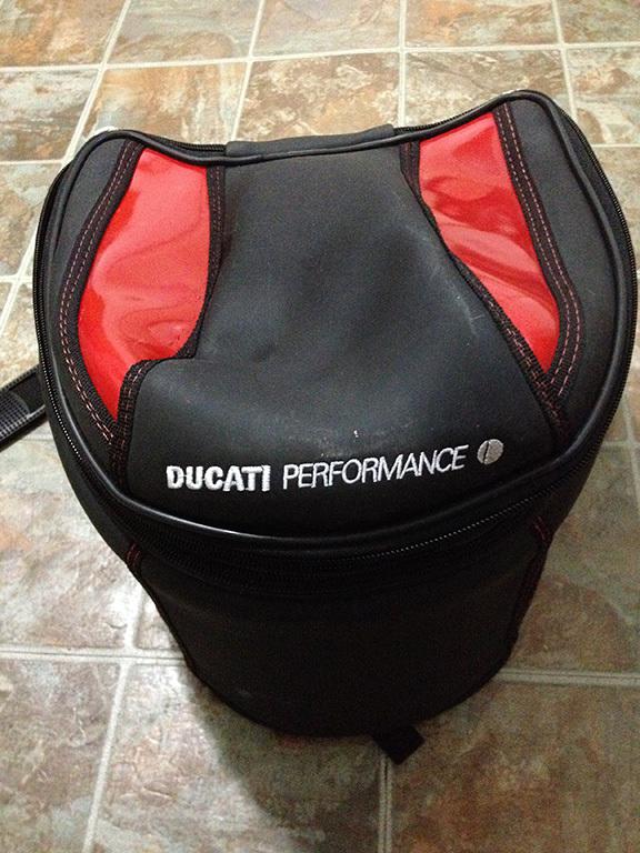 Tail bag - 10 liter - ducati streetfighter - by ducati performance