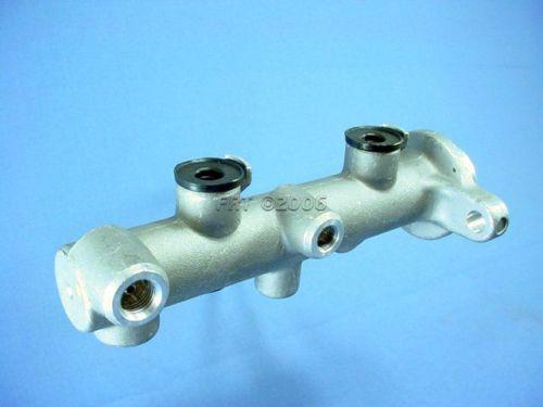 Brake master cylinder ford aerostar 87 88 89