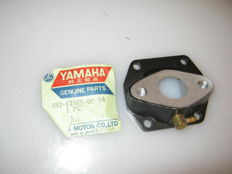 Yamaha yz80 1975 nos oem carburetor holder joint   p.n 492-13565-00-98