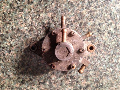 92 polaris indy 500 fuel pump