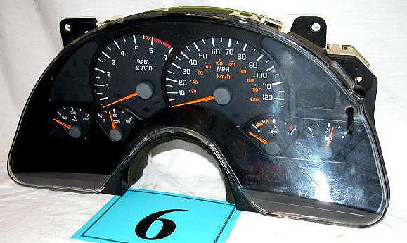 98-02 firebird 125mph speedometer cluster   nice