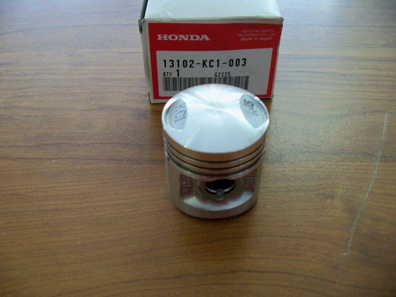 Honda cb125tde cb 125tde piston (0.25)