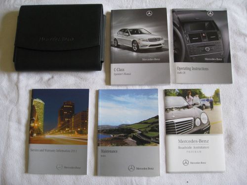 2011 mercedes benz c-class owner&#039;s owners manual set w/case (x)