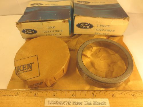 2 pcs ford truck &#034;cup&#034; (front wheel bearing) c3tz-1202-b, 25520 timken nos