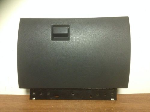 2000 chevrolet cavalier glove box door 4dr