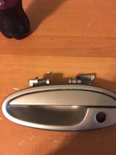 Early 2000s gm left driver side front door exterior outer outside handle