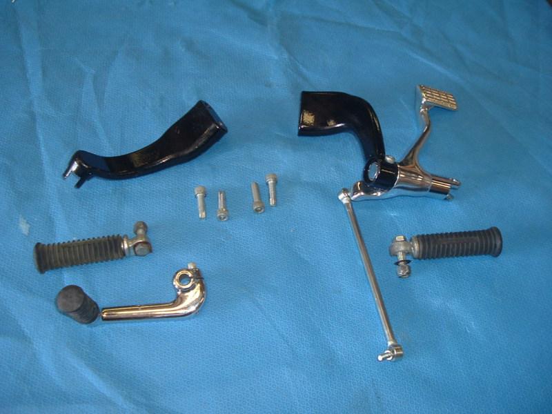 Harley oem 04 - 13 era xl sportster mid controls w/pegs used take offs