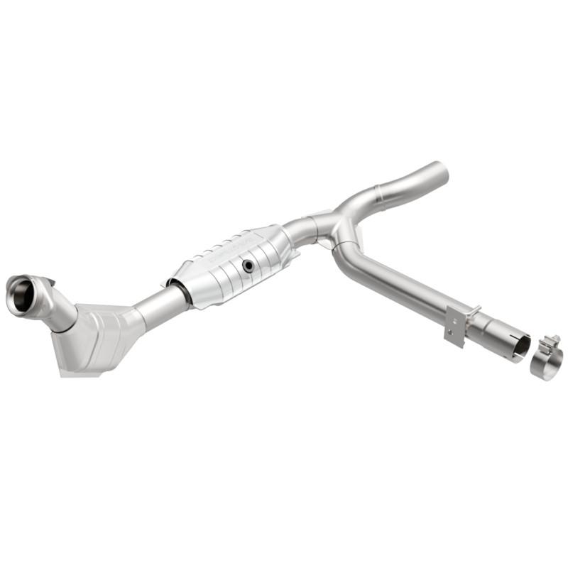 Magnaflow 447136 direct fit california catalytic converter