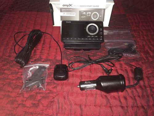 Siriusxm satellite onyx plus dock &amp; play radio (vehicle kit included) like new!