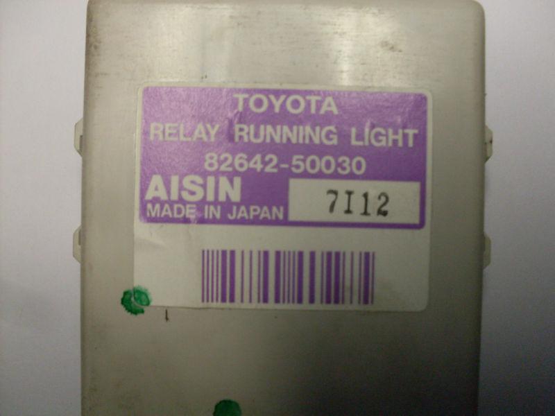 2001 - 2003 toyota sienna relay running light module oem 82642-50030