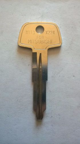 New mitsubishi master ignition key blank  mit3-p x224 non-transponder key uncut