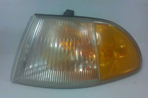 #2990 92-95 honda civic left driver side marker light ystanle #041-3968l used