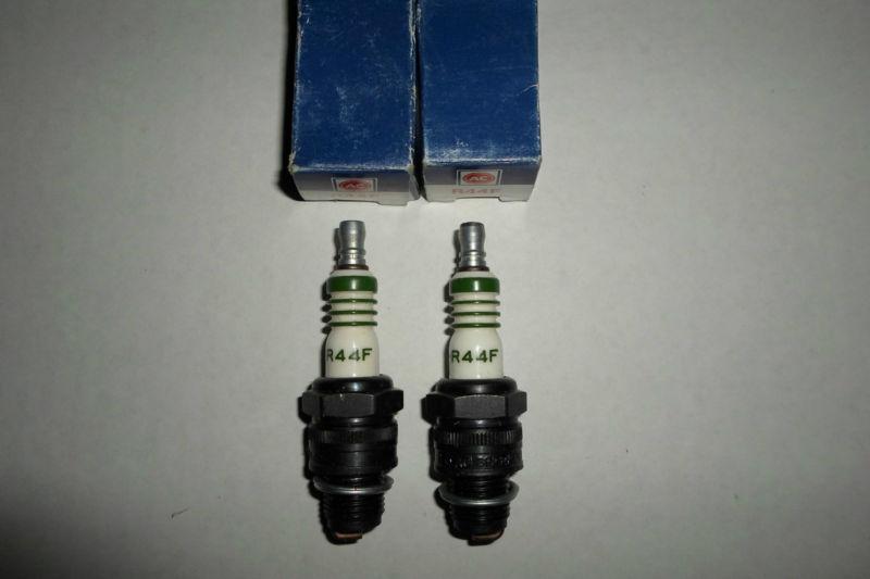 Nos a/c delco chevrolet corvair spark plugs r44f , r 44f