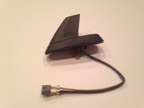 Shark fin antenna 3 wire gm 25815079 delco gps on star recep tec  tahoe silverad