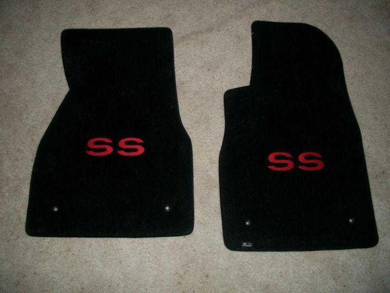 New carpet 1993-2002 camaro gm black with red ss floor mats