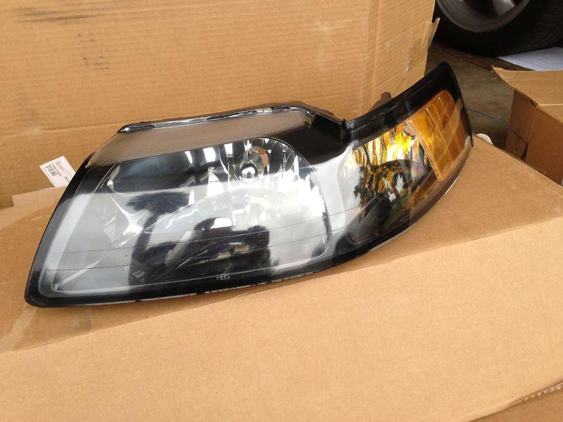 1999 2000 01 02 03 04 mustang left oem ford headlight assembly